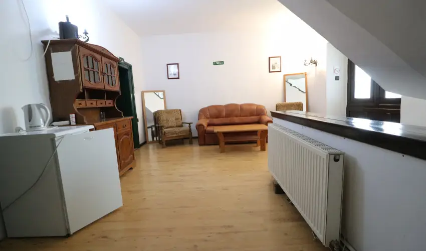 K�bor Macska Fogad� K�szeg - H�sv�t