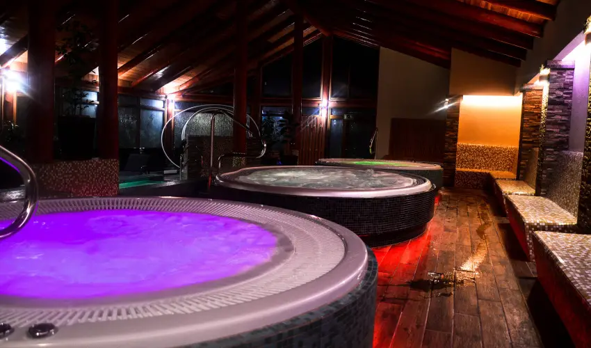 Kkapu Vadszkastly s Hotel & Apartments Nagyhuta - Hsvt (min. 2 j)