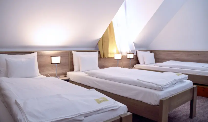 Kkapu Vadszkastly s Hotel & Apartments Nagyhuta - Hsvt (min. 2 j)