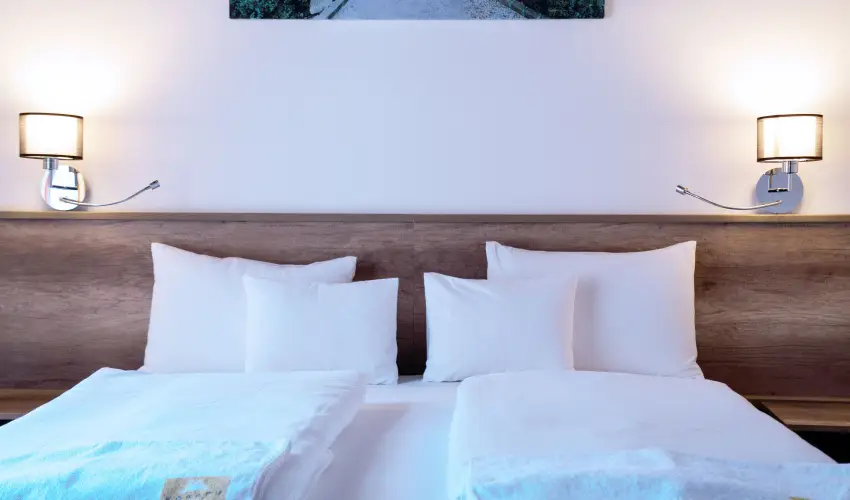 Kkapu Vadszkastly s Hotel & Apartments Nagyhuta - Hsvt (min. 2 j)