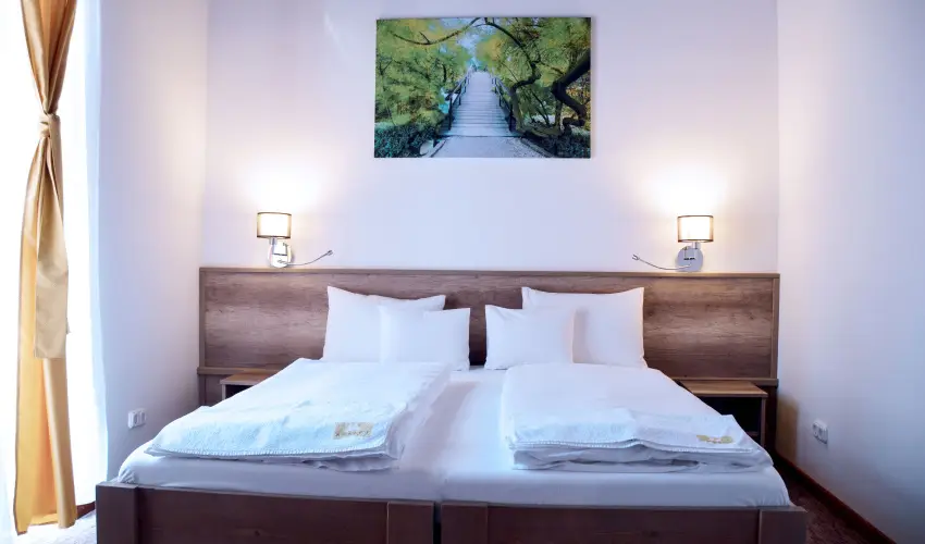 Kkapu Vadszkastly s Hotel & Apartments Nagyhuta - Hsvt (min. 2 j)