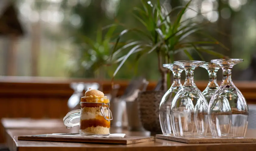 Kkapu Vadszkastly s Hotel & Apartments Nagyhuta - Hsvt (min. 2 j)