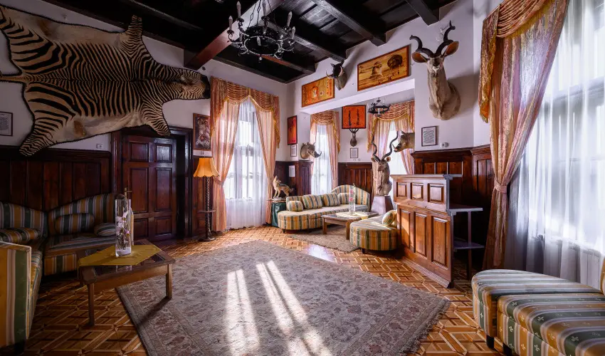 Kkapu Vadszkastly s Hotel & Apartments Nagyhuta - Hsvt (min. 2 j)