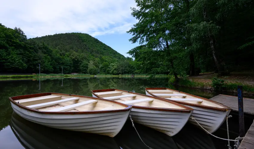 Kkapu Vadszkastly s Hotel & Apartments Nagyhuta - Hsvt (min. 2 j)
