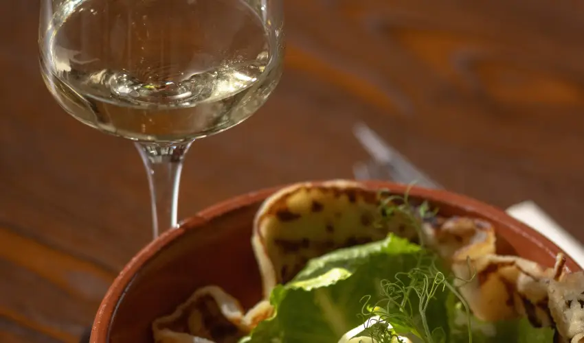 Kkapu Vadszkastly s Hotel & Apartments Nagyhuta - Hsvt (min. 2 j)