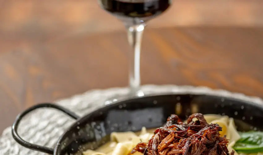 Kkapu Vadszkastly s Hotel & Apartments Nagyhuta - Hsvt (min. 2 j)