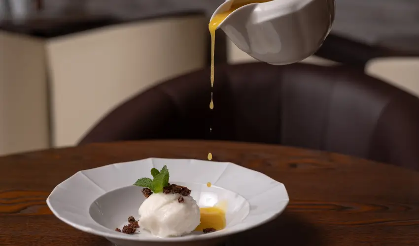 Kkapu Vadszkastly s Hotel & Apartments Nagyhuta - Hsvt (min. 2 j)