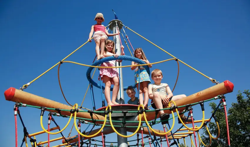 Kolping Family Resort Alsphok - Hsvt (min. 4 j)