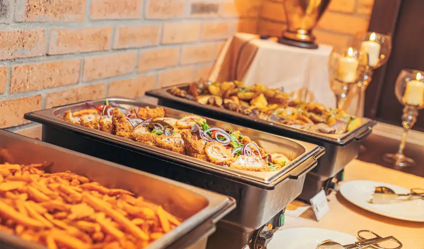 Koml Hotel Gyula - Hsvt (min. 2 j)