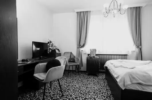 Korona Panzi� �s �tterem - H�sv�t