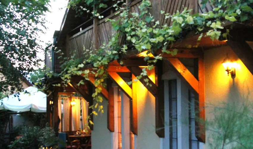 K�szeghegyalja Vend�gh�z Horv�tzsid�ny - H�sv�t az Alpok alj�n (min. 2 �j)