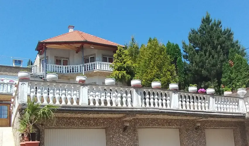 Kristly Apartman Hvz - Hsvt (min. 2 j)