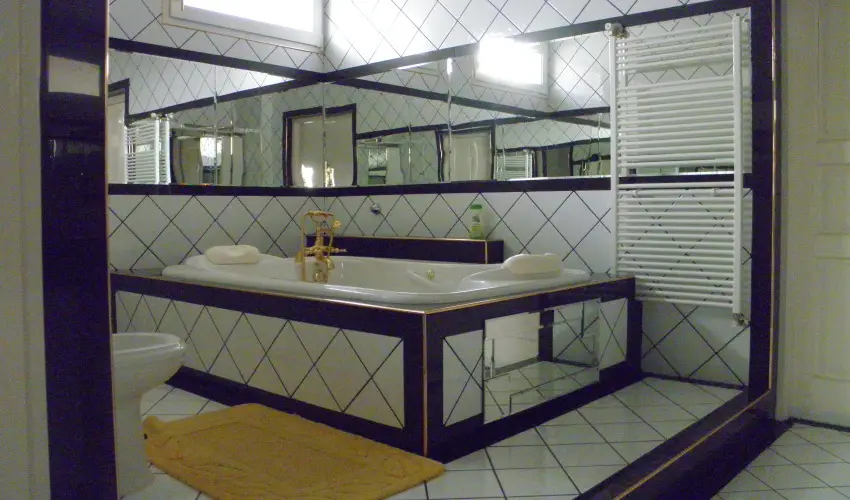 Kristly Apartman Hvz - Hsvt (min. 2 j)