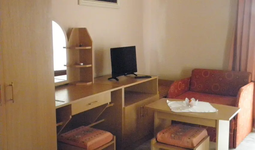 Kristly Apartman Hvz - Hsvt (min. 2 j)