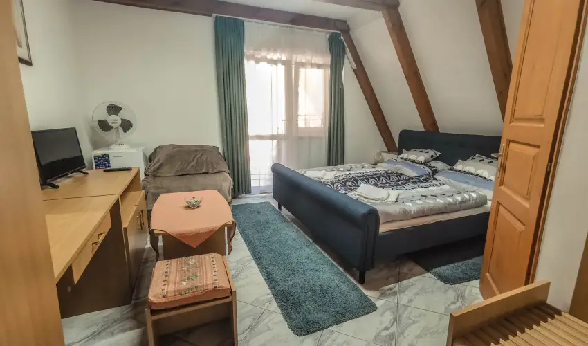 Kristly Apartman Hvz - Hsvt (min. 2 j)