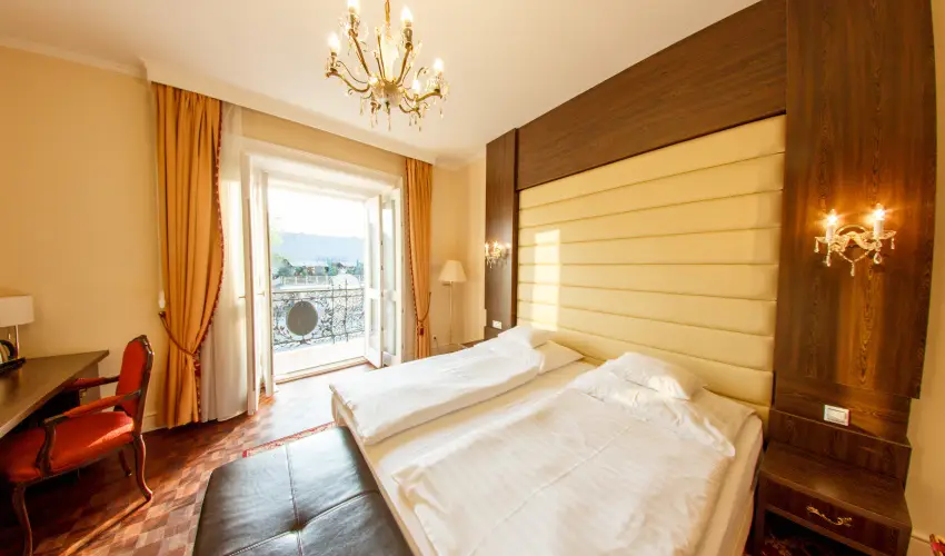 Kristly Imperial Hotel Tata - Hsvt (min. 2 j)