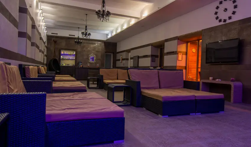 Kristly Imperial Hotel Tata - Hsvt (min. 2 j)