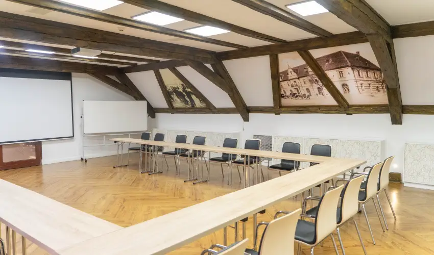 Kristly Imperial Hotel Tata - Hsvt (min. 2 j)