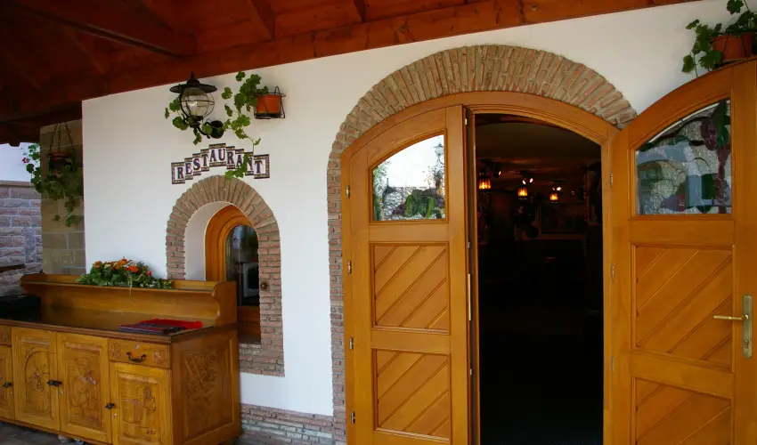 Kulacs Csrda & Panzi Eger - Hsvt (min. 2 j)