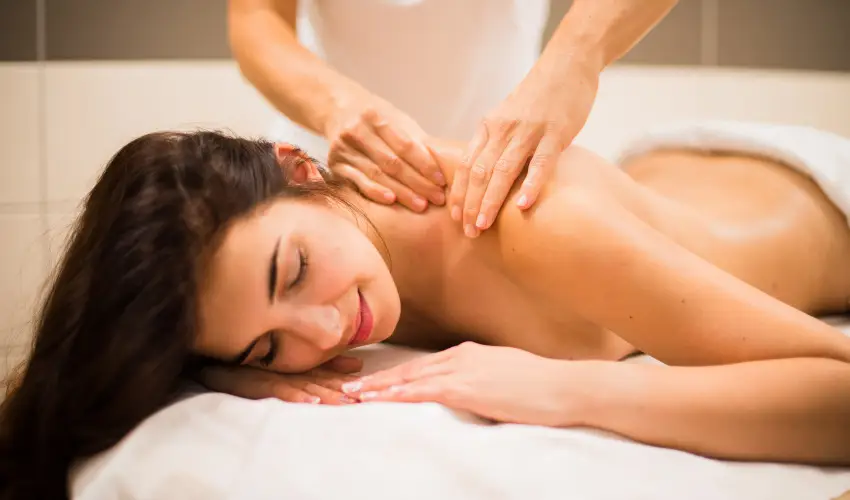 Hotel Kum�nia Kis�jsz�ll�s - H�sv�t