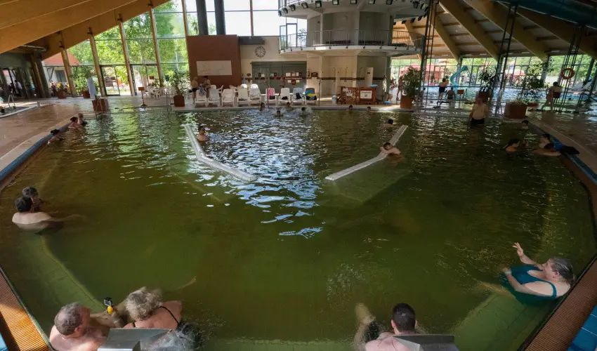 Hotel Kum�nia Kis�jsz�ll�s - H�sv�t