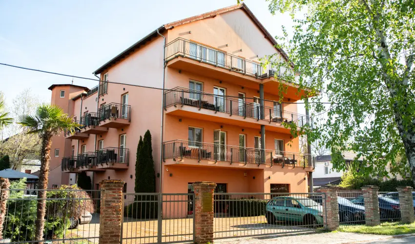 La Riva Hotel Sifok - Hsvt