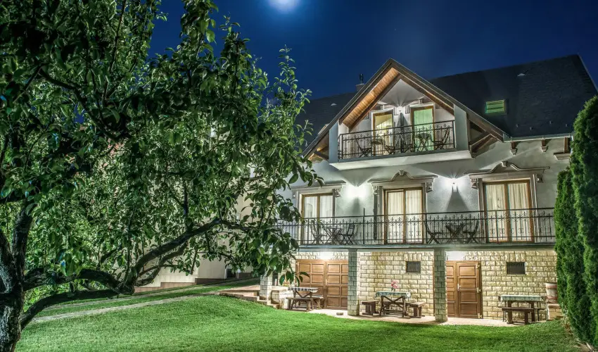 Laky Villa Zalakaros - Hsvt (min. 2 j)