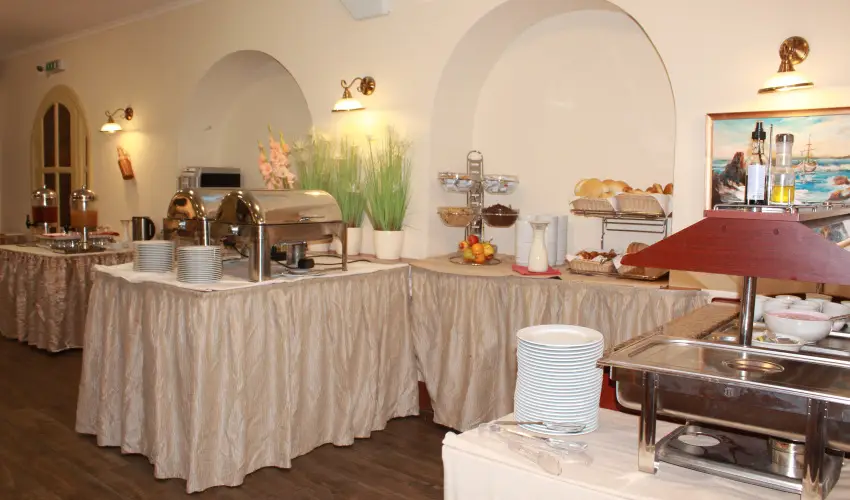 Land-Plan Hotel & Restaurant T�lt�stava - H�sv�t 