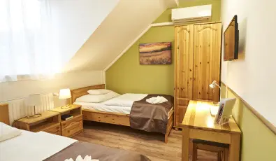 Land-Plan Hotel & Restaurant T�lt�stava