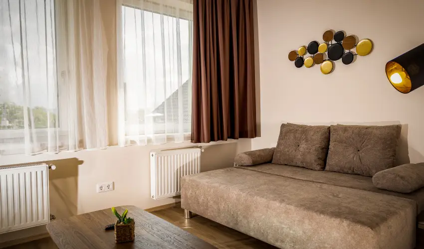 Land-Plan Hotel & Restaurant T�lt�stava - H�sv�t 