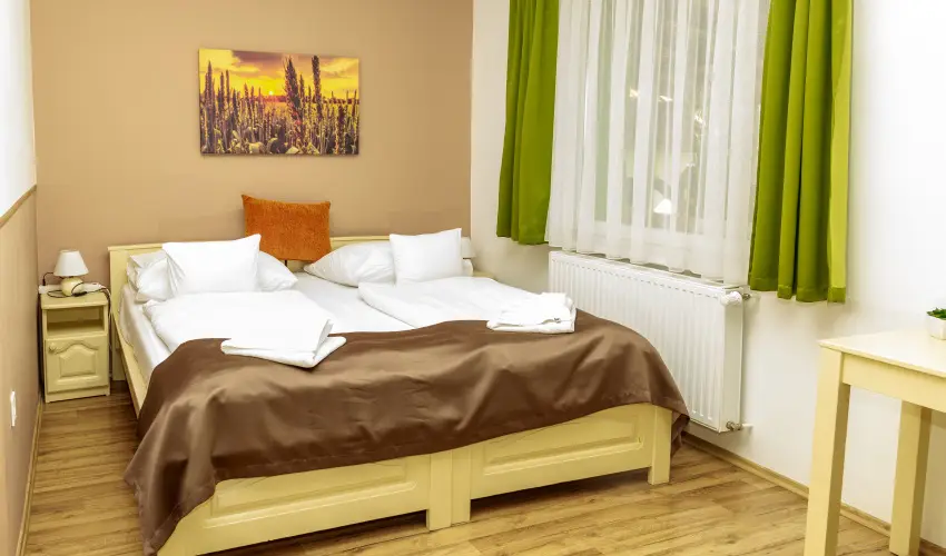 Land-Plan Hotel & Restaurant T�lt�stava - H�sv�t 