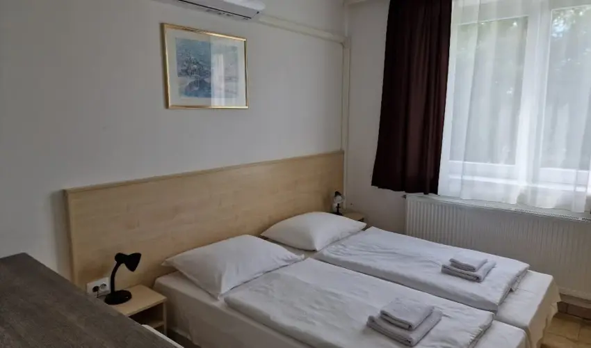 Lencs�s Apartmanh�z Apartmanok Sopron - H�sv�t