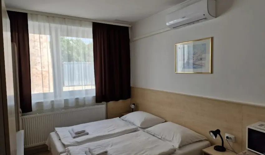 Lencs�s Apartmanh�z Apartmanok Sopron - H�sv�t