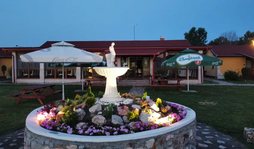 Ligetalja Term�l Hotel Pen�szlek - H�sv�t (min. 3 �j)