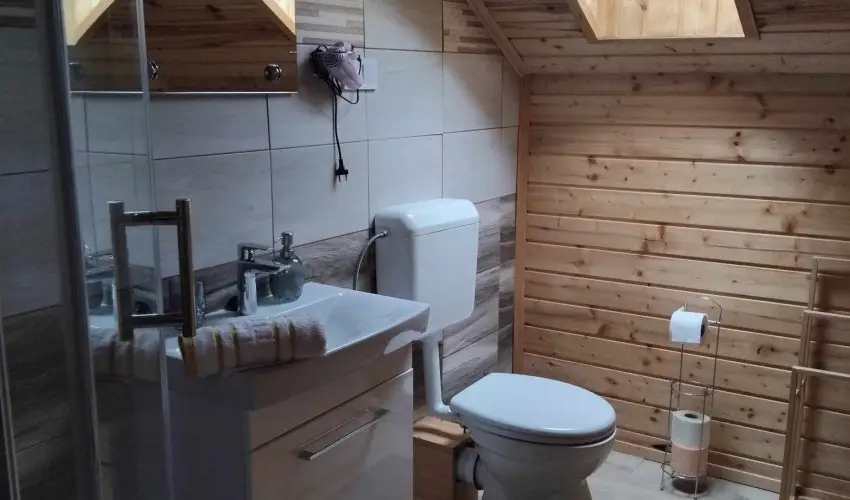 Lilla Apartmanh�zak Szilv�sv�rad - H�sv�t