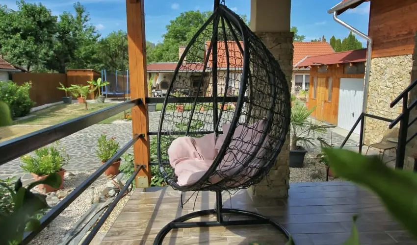 Lilla Apartmanh�zak Szilv�sv�rad - H�sv�t