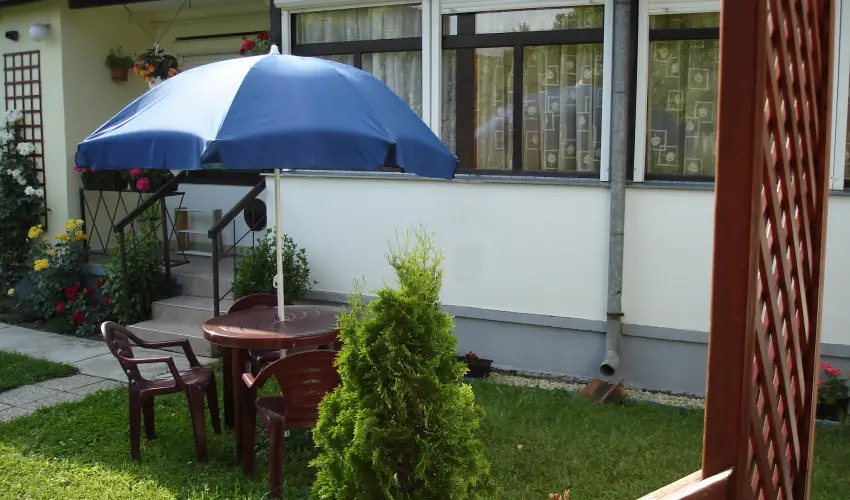 Liza Apartman Gyula - Hsvt (min. 2 j)