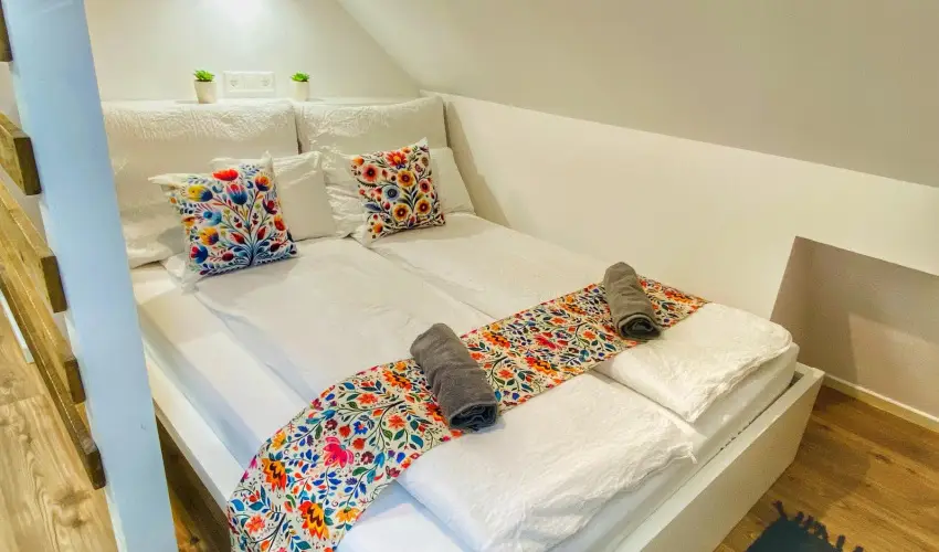 Magenta Apartman Mrahalom - Hsvt (min. 2 j)