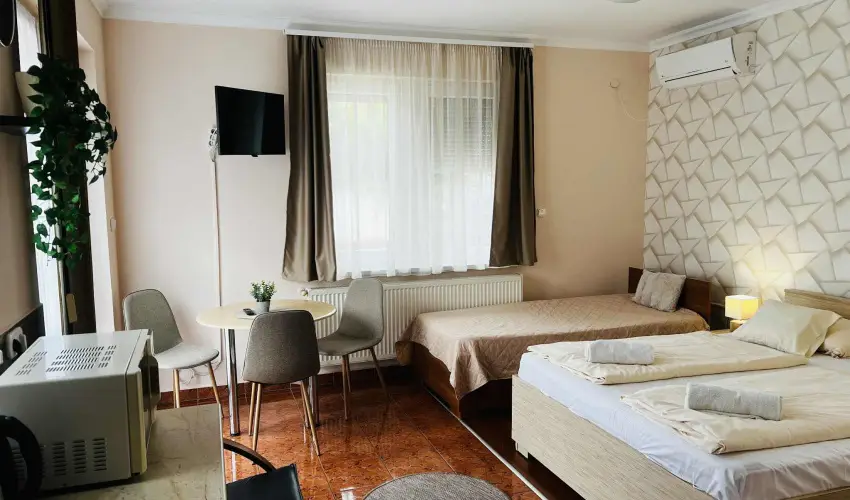 Major Panzi� & �tterem Hajd�szoboszl� - H�sv�t (min. 2 �j)