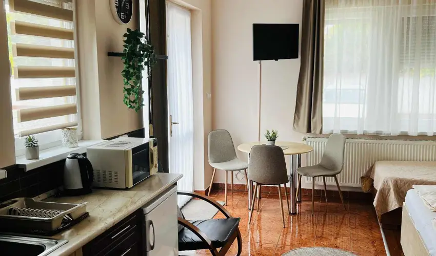 Major Panzi� & �tterem Hajd�szoboszl� - H�sv�t (min. 2 �j)