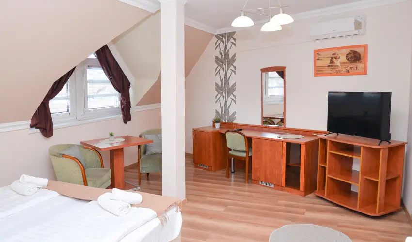 Major Panzi� & �tterem Hajd�szoboszl� - H�sv�t (min. 2 �j)