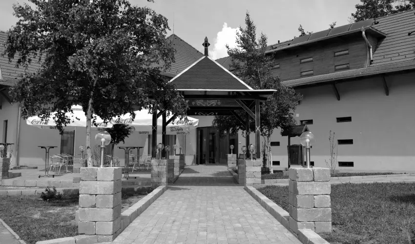 Malomkert Hotel Nagyb�rzs�ny - H�sv�t (min. 2 �j)