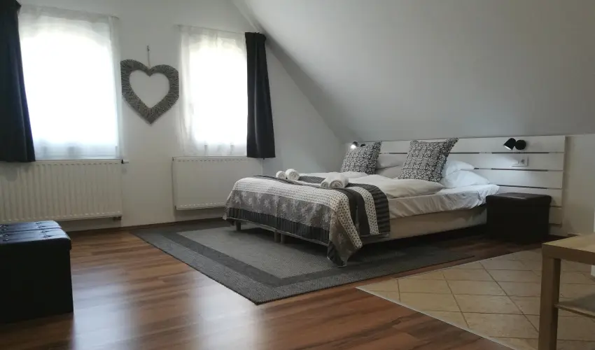 Malom-t Vendghz Tapolca - Hsvt