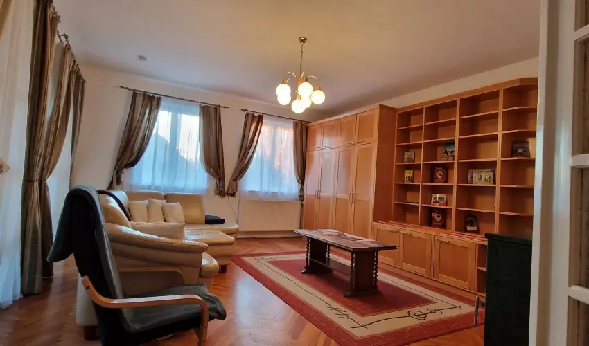 M�rk�i Vend�gh�z M�rk� - H�sv�t (min. 2 �j)