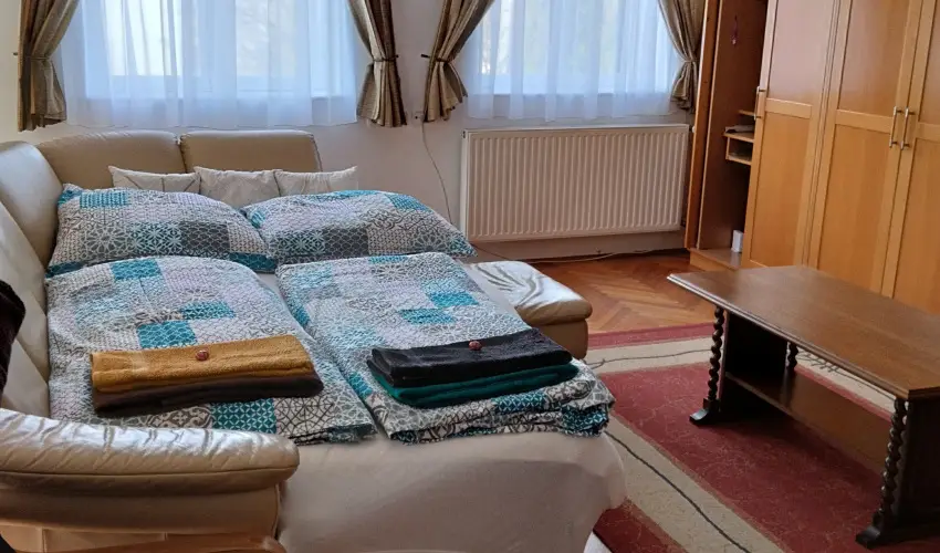 M�rk�i Vend�gh�z M�rk� - H�sv�t (min. 2 �j)