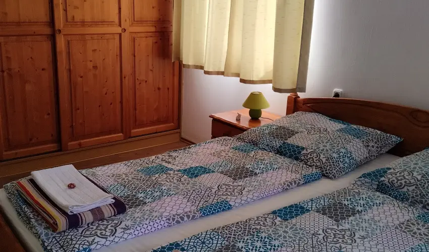 M�rk�i Vend�gh�z M�rk� - H�sv�t (min. 2 �j)