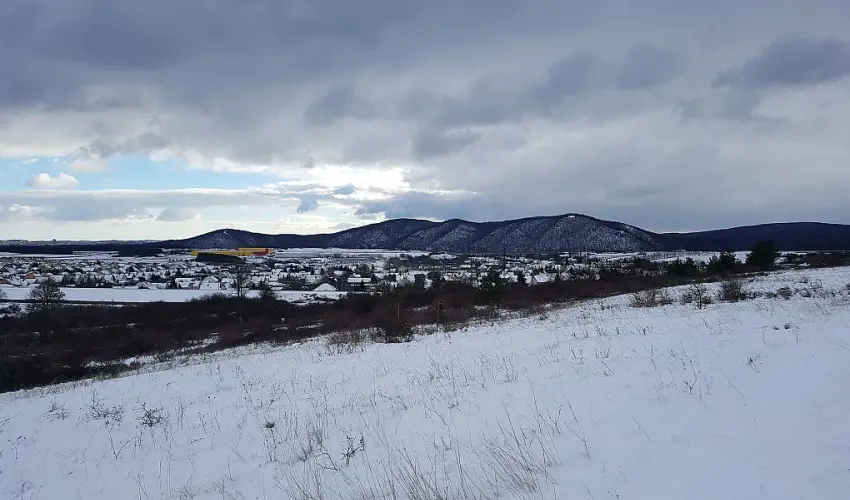 M�rk�i Vend�gh�z - kapu a Bakonyra M�rk� - H�sv�t (min. 2 �j)