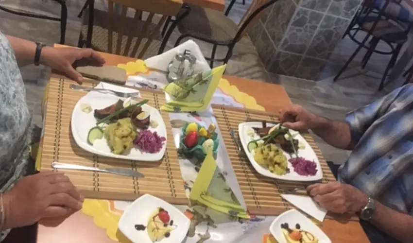 M�rv�ny Panzi� Hajd�szoboszl� - H�sv�t (min. 3 �j)