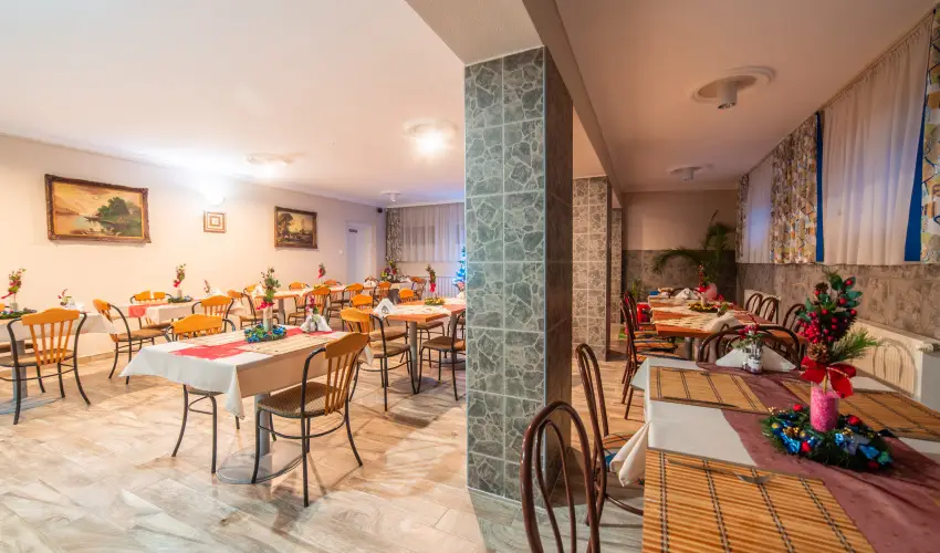 M�rv�ny Panzi� Hajd�szoboszl� - H�sv�t (min. 3 �j)