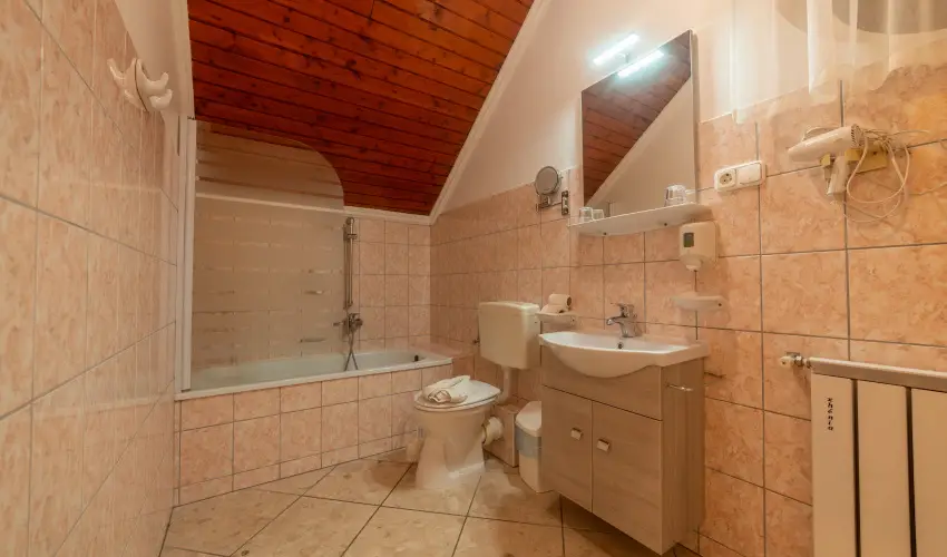 M�rv�ny Panzi� Hajd�szoboszl� - H�sv�t (min. 3 �j)